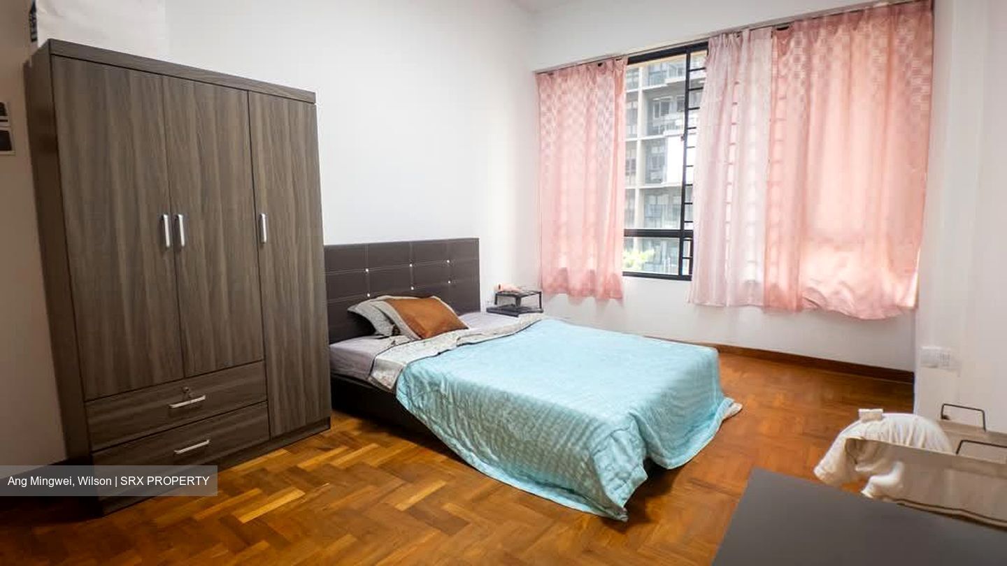 Avon Park (D13), Condominium #583918501